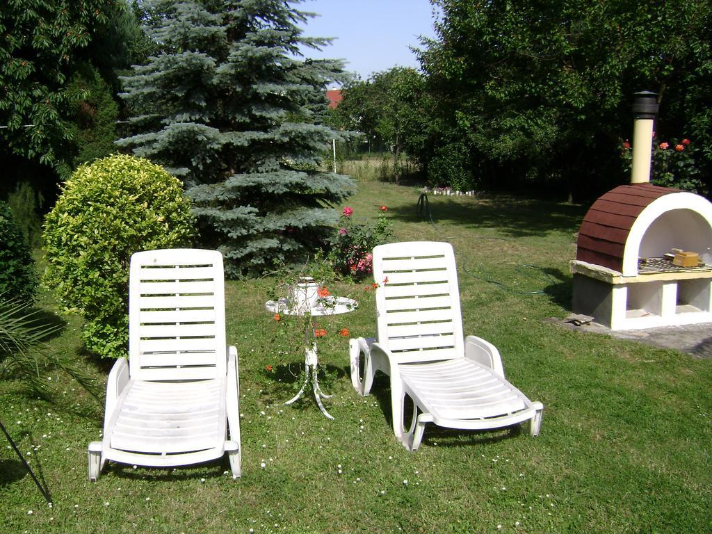 Muskatli Vendeghaz Bed and Breakfast Hévíz Exteriör bild
